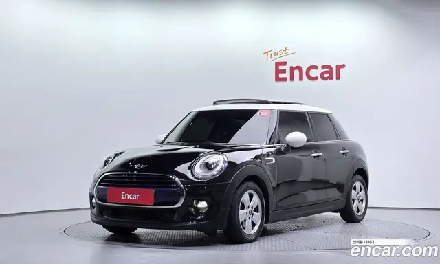 Mini Cooper, 2016, 91 787 км