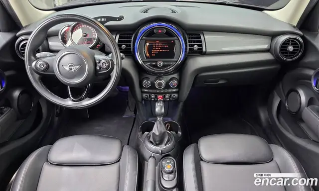 Mini Cooper 2016 1.5 АКПП, миниатюра 7