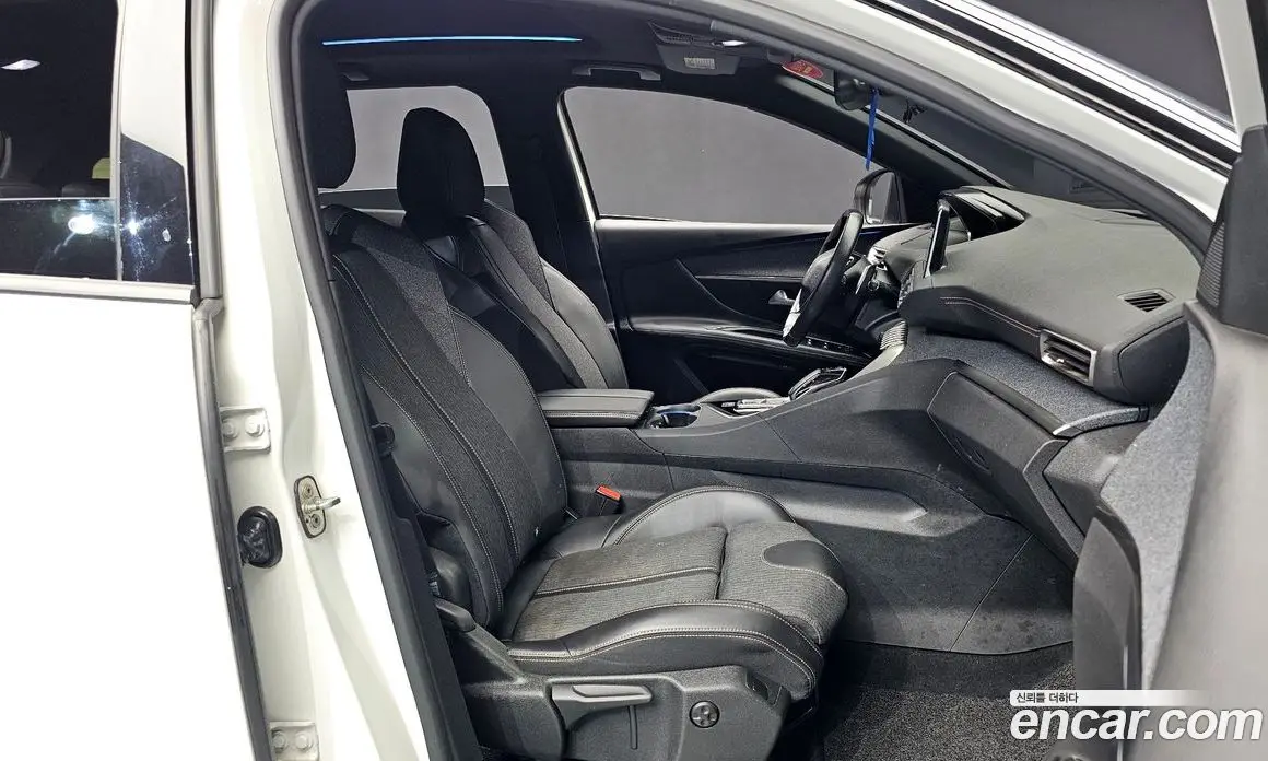 Peugeot 3008 2019 1.5 АКПП, фото 17 Peugeot 3008 2019 1.5 АКПП, фото 17