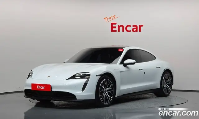 Porsche Taycan, 2021, 68 295 км