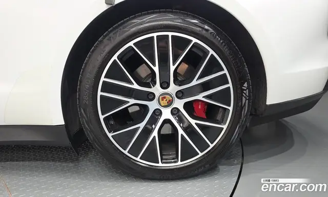 Porsche Taycan 2021 0.1 АКПП, миниатюра 7 Porsche Taycan 2021 0.1 АКПП, миниатюра 7