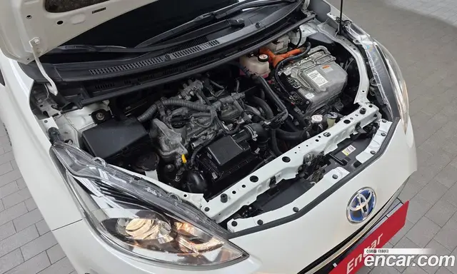 Toyota Prius 2018 1.5 АКПП, миниатюра 5