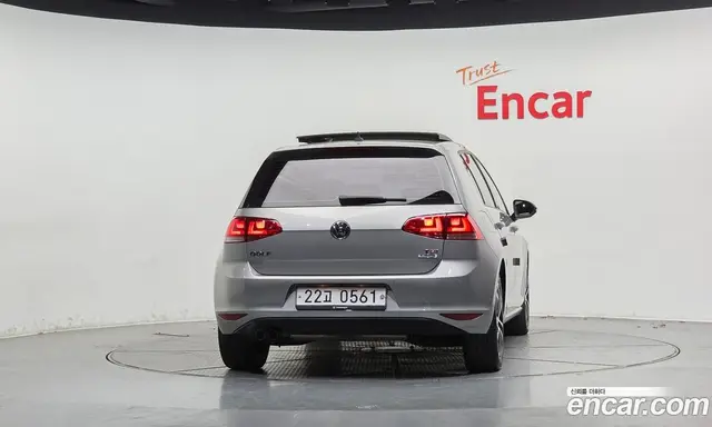 Volkswagen Golf 2016 1.4 АКПП, миниатюра 4