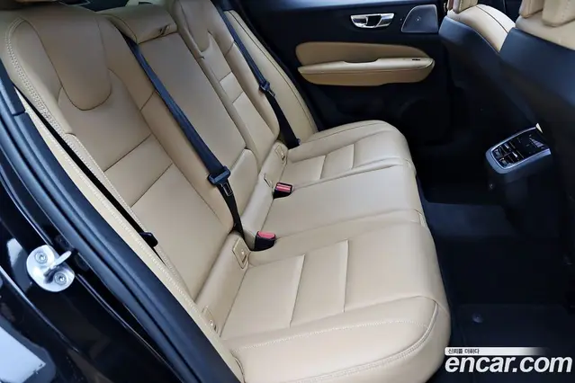 Volvo S60 2022 2.0 АКПП, миниатюра 9