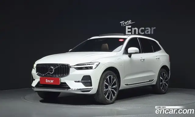 Volvo XC60, 2023, 40 111 км