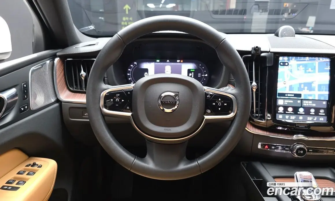 Volvo XC60 2023 2.0 АКПП, фото 19
