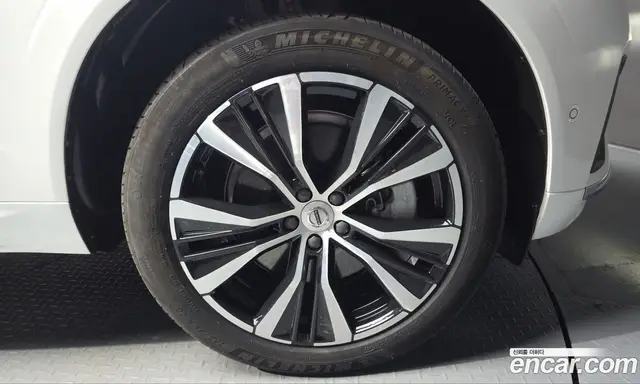 Volvo XC60 2023 2.0 АКПП, миниатюра 7