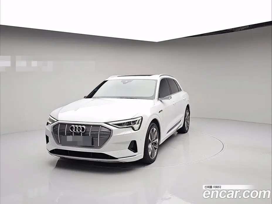 Audi e-tron 2021 0.2 АКПП, фото 1 Audi e-tron 2021 0.2 АКПП, фото 1