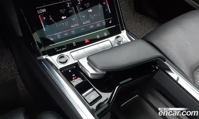 Audi e-tron 2021 0.2 АКПП, миниатюра 9 Audi e-tron 2021 0.2 АКПП, миниатюра 9
