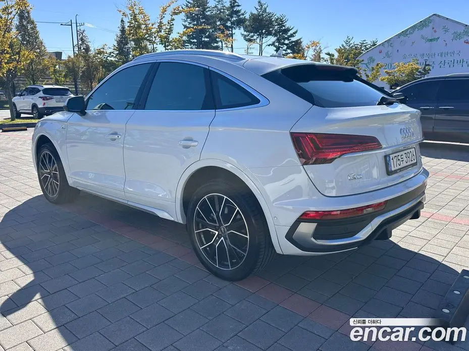 Audi Q5 2022 2.0 АКПП, фото 6