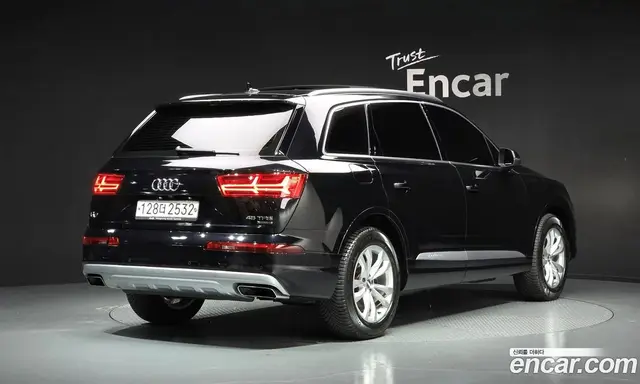 Audi Q7 2019 2.0 АКПП, миниатюра 2