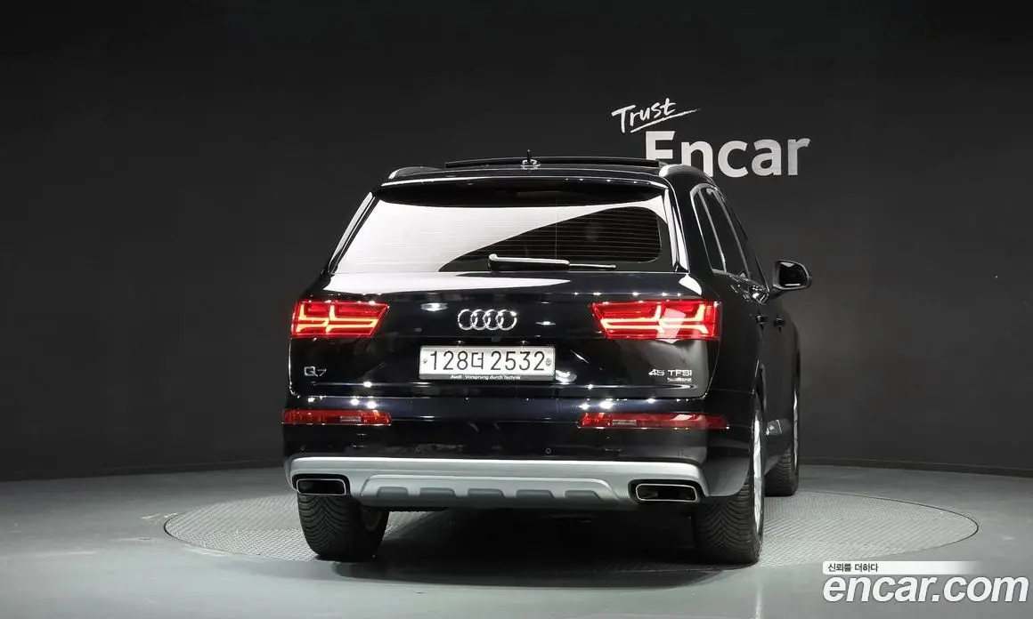 Audi Q7 2019 2.0 АКПП, фото 4
