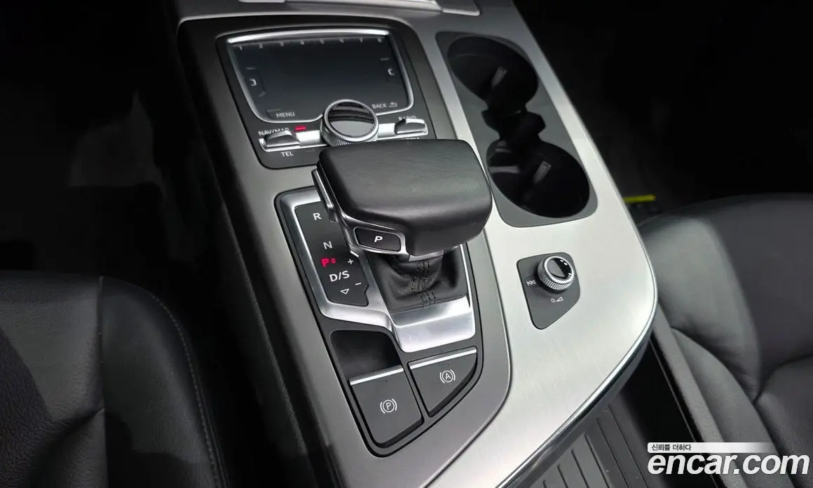 Audi Q7 2019 2.0 АКПП, фото 9