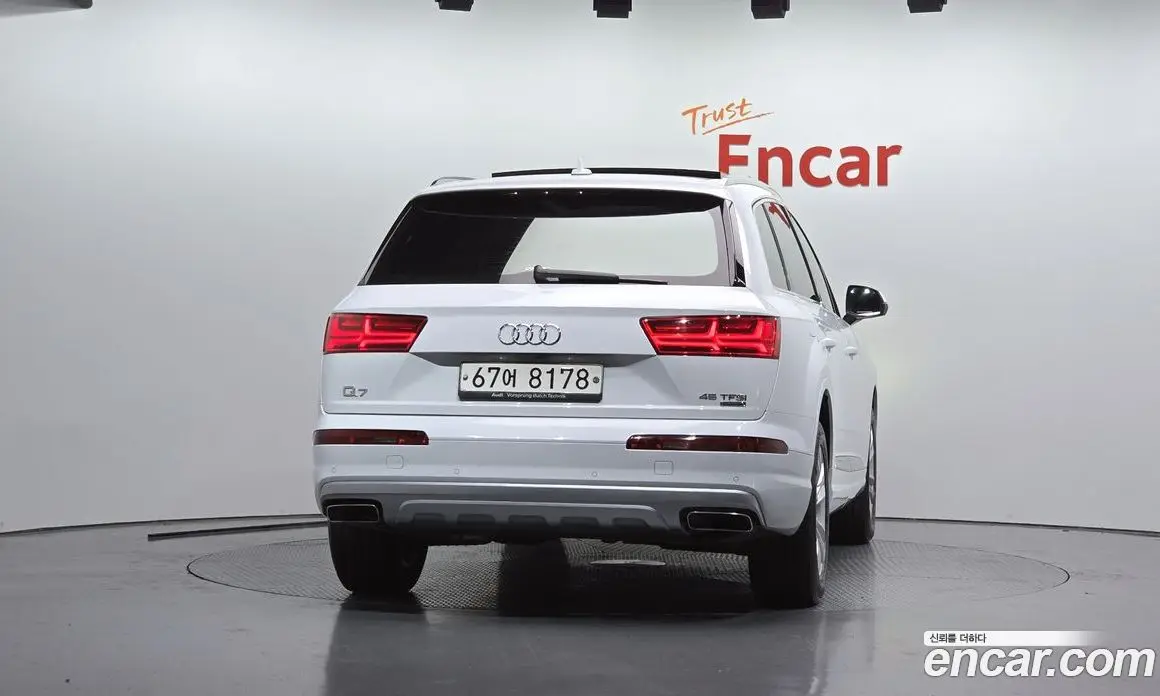 Audi Q7 2019 2.0 АКПП, фото 4
