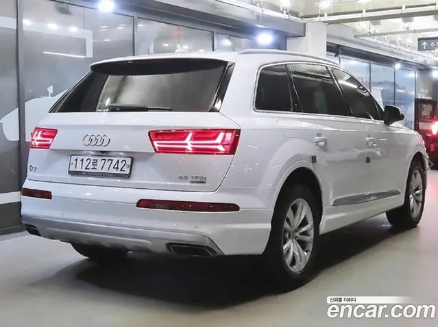 Audi Q7 2019 2.0 АКПП, миниатюра 4 Audi Q7 2019 2.0 АКПП, миниатюра 4