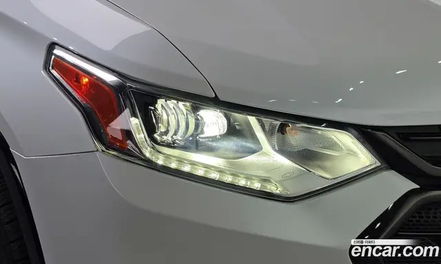 Chevrolet Traverse 2021 3.6 АКПП, миниатюра 8 Chevrolet Traverse 2021 3.6 АКПП, миниатюра 8
