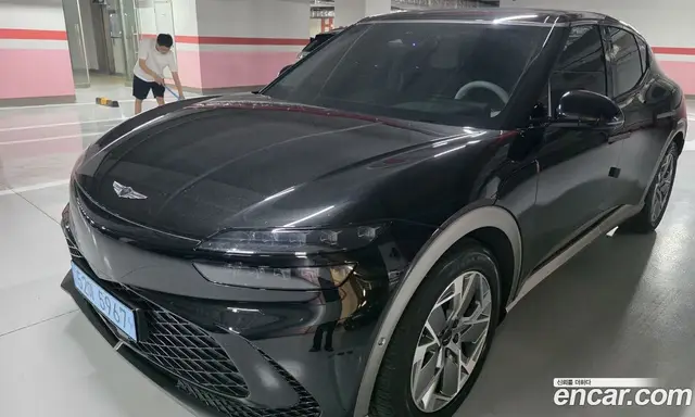 Genesis GV60, 2023, 74 672 км
