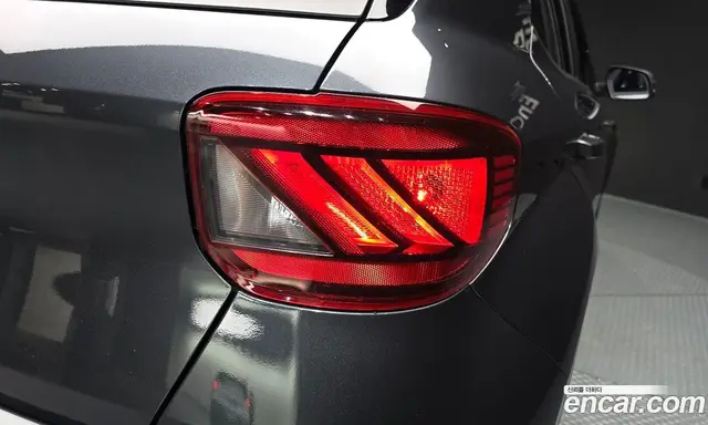 Hyundai Venue 2021 1.6 АКПП, миниатюра 9 Hyundai Venue 2021 1.6 АКПП, миниатюра 9