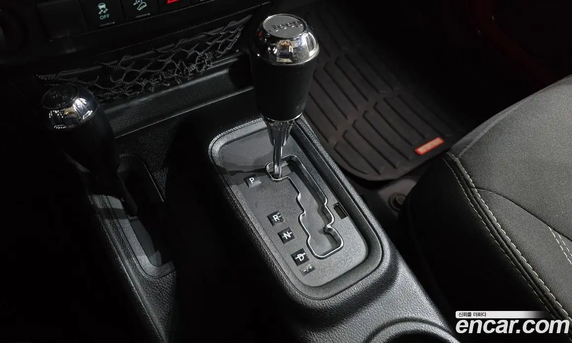 Jeep Wrangler 2013 2.8 АКПП, фото 9 Jeep Wrangler 2013 2.8 АКПП, фото 9