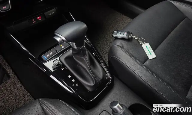Kia Stonic 2018 1.4 АКПП, миниатюра 12