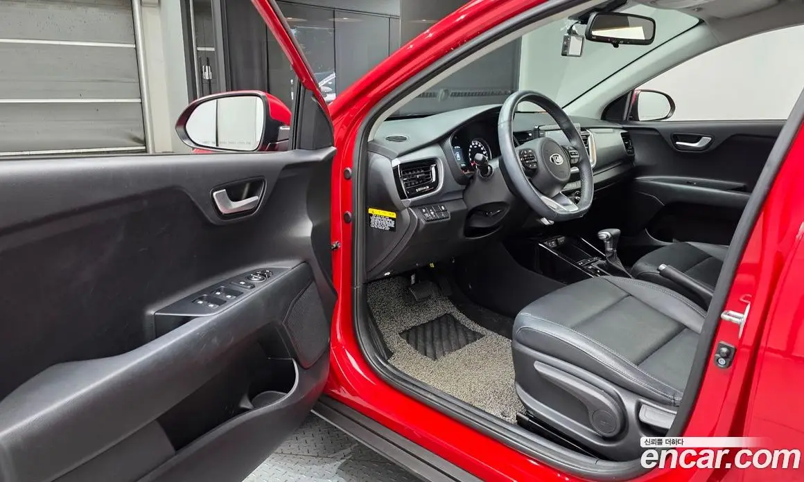 Kia Stonic 2018 1.4 АКПП, фото 13