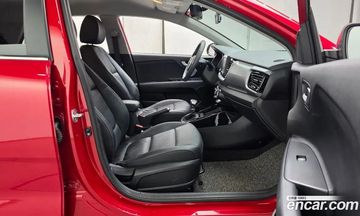 Kia Stonic 2018 1.4 АКПП, фото 16