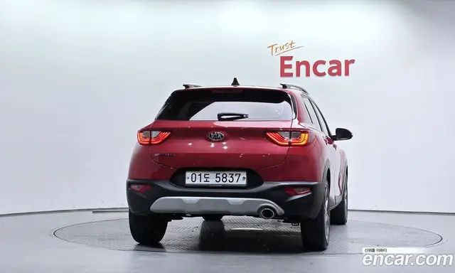 Kia Stonic 2018 1.4 АКПП, миниатюра 4