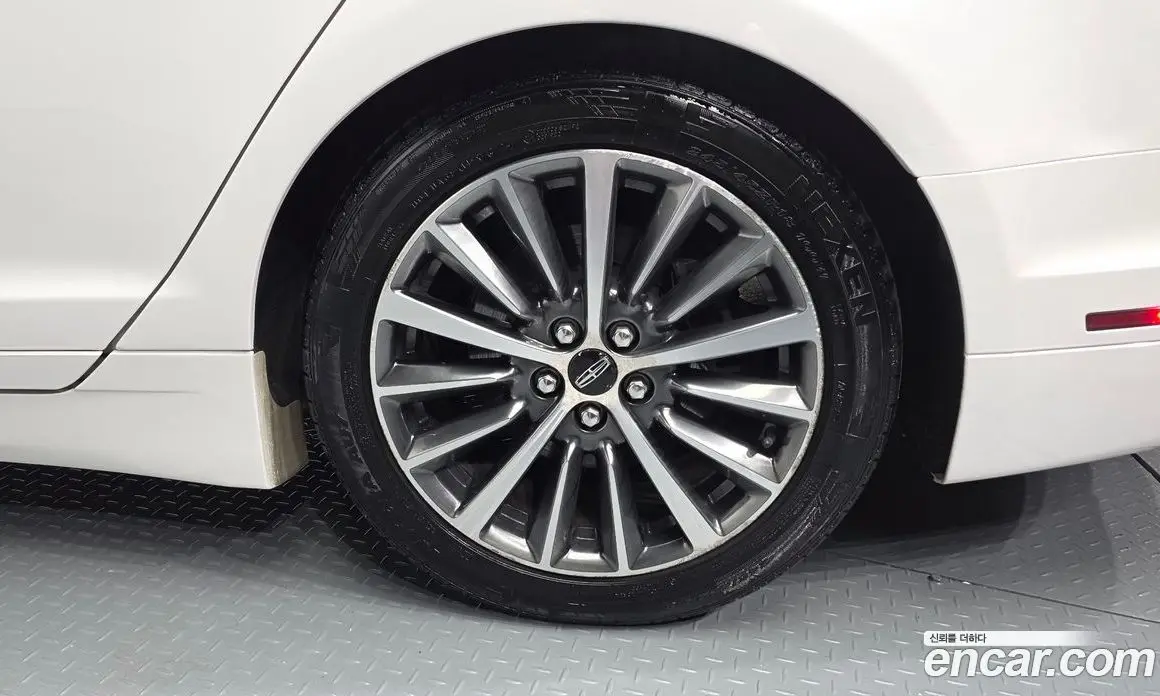 Lincoln MKZ 2018 2.0 АКПП, фото 6