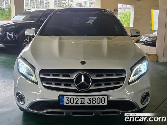 Mercedes-Benz GLA-Class 2018 2.0 АКПП, миниатюра 2
