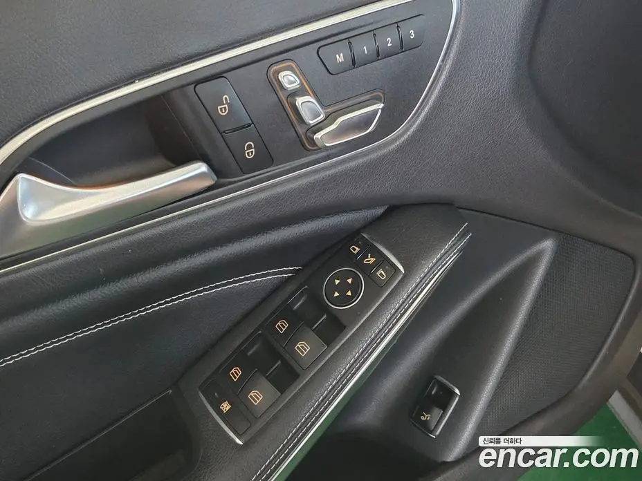 Mercedes-Benz GLA-Class 2018 2.0 АКПП, фото 15