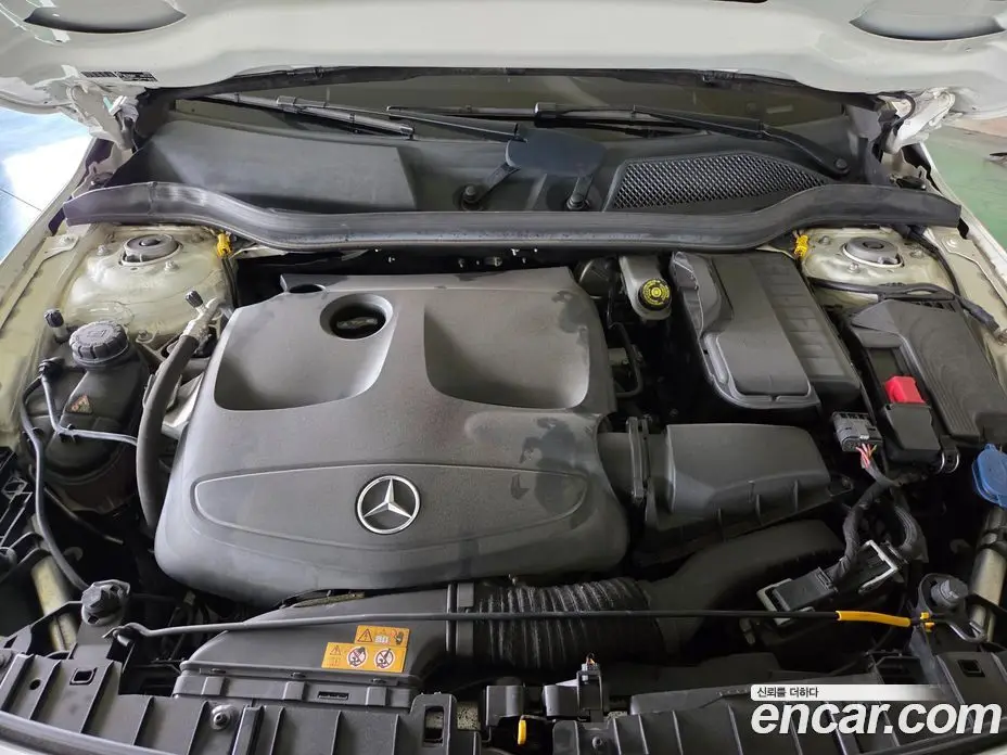 Mercedes-Benz GLA-Class 2018 2.0 АКПП, фото 18