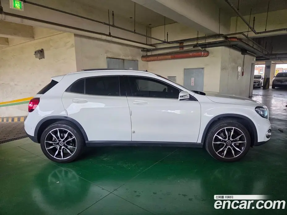 Mercedes-Benz GLA-Class 2018 2.0 АКПП, фото 5