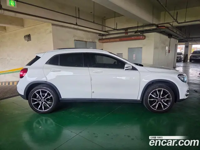 Mercedes-Benz GLA-Class 2018 2.0 АКПП, миниатюра 5