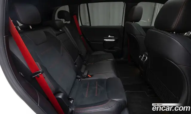 Mercedes-Benz GLB-Class 2021 2.0 АКПП, миниатюра 10