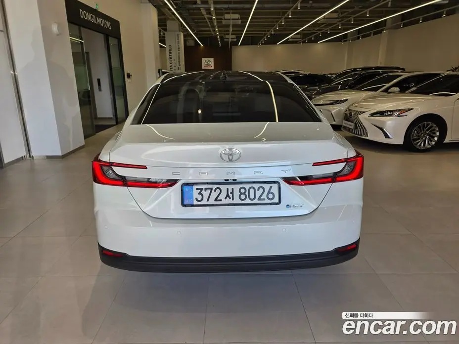 Toyota Camry 2025 2.5 вариатор, фото 4