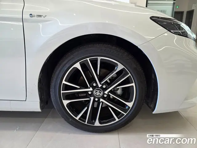 Toyota Camry 2025 2.5 вариатор, миниатюра 5