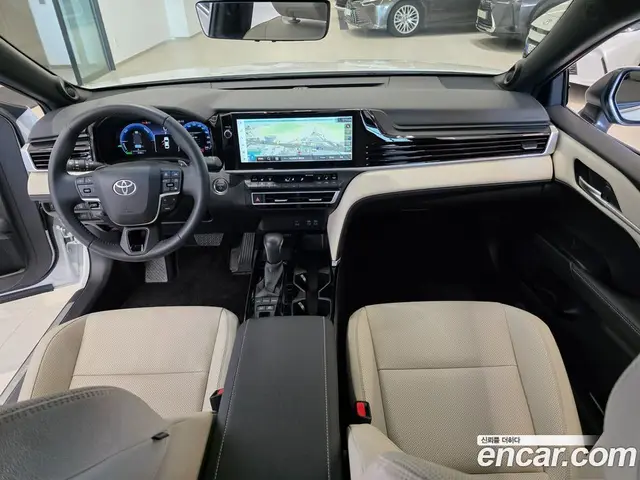 Toyota Camry 2025 2.5 вариатор, миниатюра 7