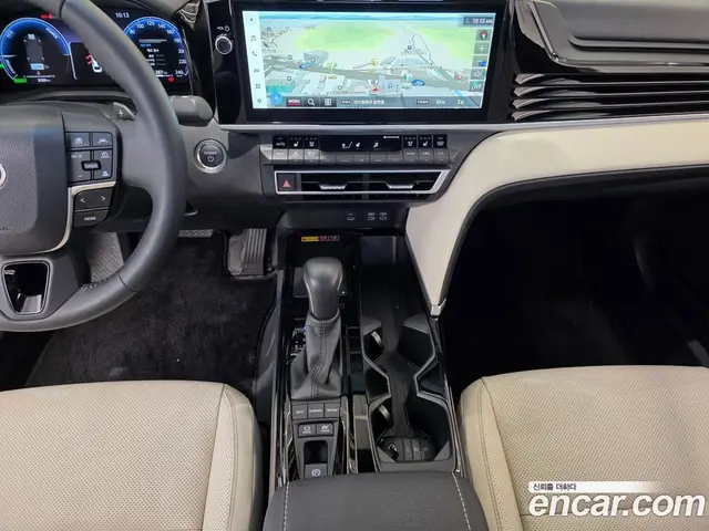 Toyota Camry 2025 2.5 вариатор, миниатюра 9