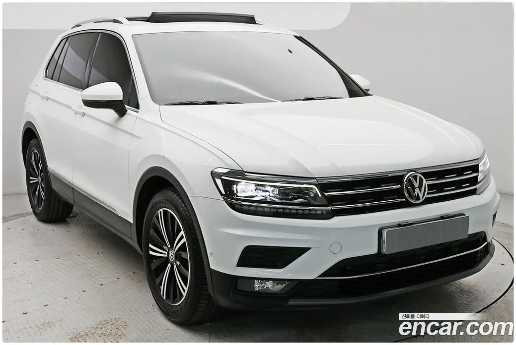 Volkswagen Tiguan 2018 2.0 АКПП, фото 3 Volkswagen Tiguan 2018 2.0 АКПП, фото 3