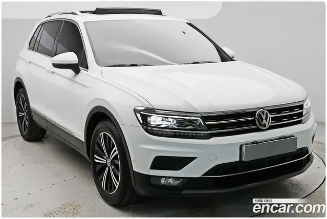 Volkswagen Tiguan 2018 2.0 АКПП, миниатюра 3 Volkswagen Tiguan 2018 2.0 АКПП, миниатюра 3