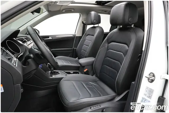 Volkswagen Tiguan 2018 2.0 АКПП, миниатюра 10 Volkswagen Tiguan 2018 2.0 АКПП, миниатюра 10