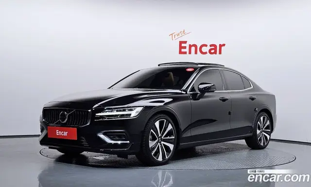 Volvo S60, 2022, 51 358 км