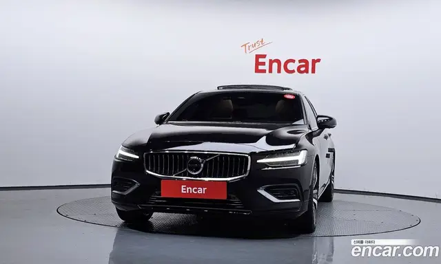 Volvo S60 2022 2.0 АКПП, миниатюра 3