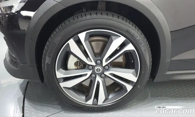 Volvo V60 2021 2.0 АКПП, миниатюра 5