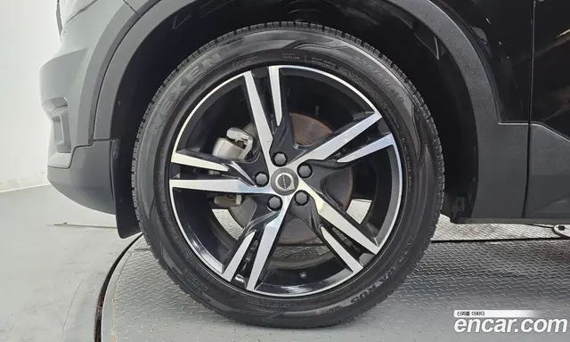 Volvo XC40 2020 2.0 АКПП, миниатюра 5