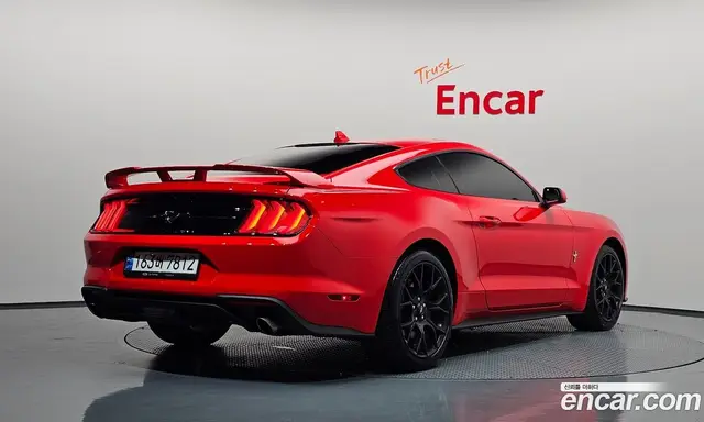 Ford Mustang, 2022, 38 309 км