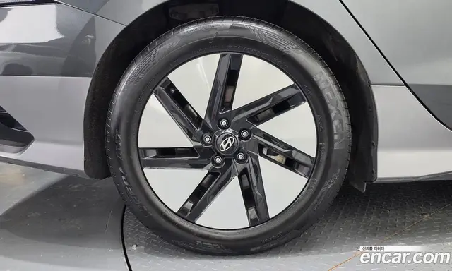 Hyundai Ioniq 6 2024 0.1 АКПП, миниатюра 5