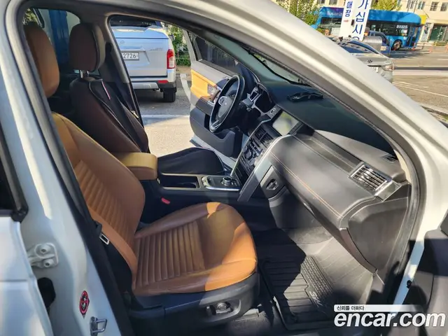 Land Rover Discovery Sport 2018 2.0 АКПП, миниатюра 12