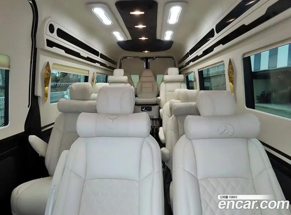 Mercedes-Benz Sprinter 2023 1.9 АКПП, фото 7