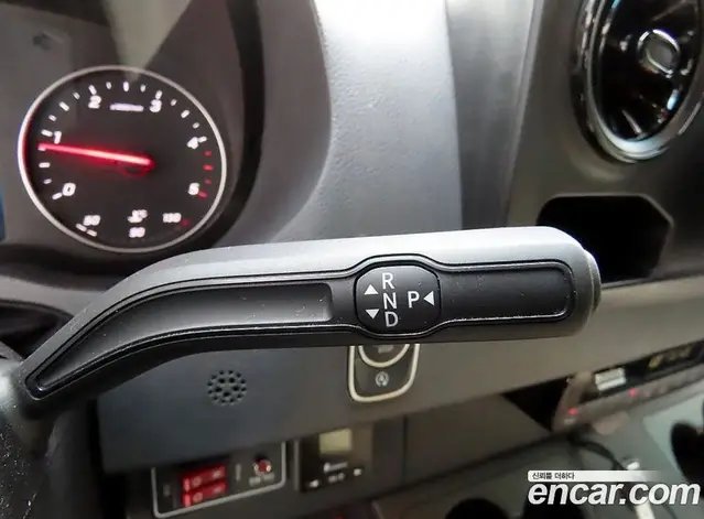 Mercedes-Benz Sprinter 2023 1.9 АКПП, миниатюра 10